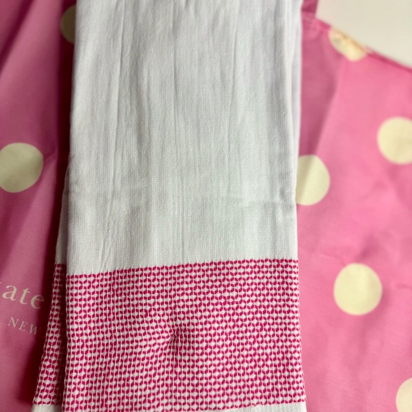 Kate Spade Bundle- XL Polka Dot Reusable Tote & 2 Cotton Hand Towels, NWT - Picture 5 of 12